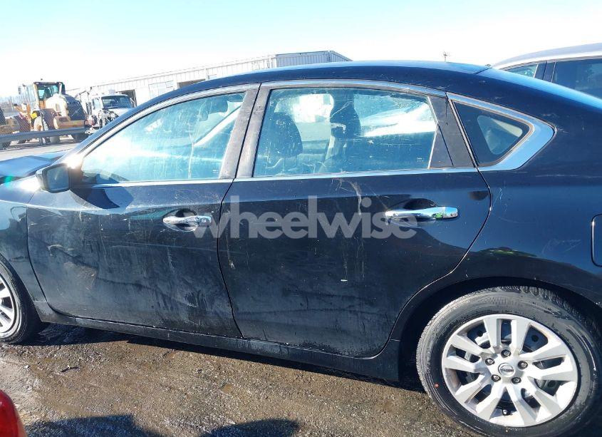 Photo 14 of 2016 Nissan Altima 2.5/2.5 S/2.5 SL/2.5 SR/2.5 SV (VIN 1N4AL3AP1GN311755)