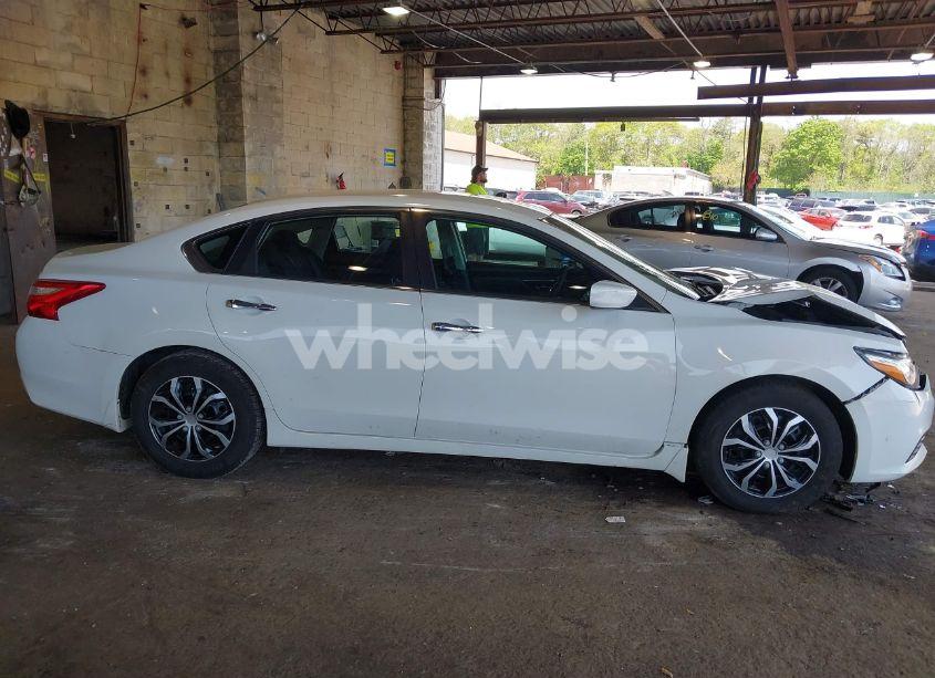 Photo 14 of 2016 Nissan Altima 2.5 S (VIN 1N4AL3AP1GN322142)