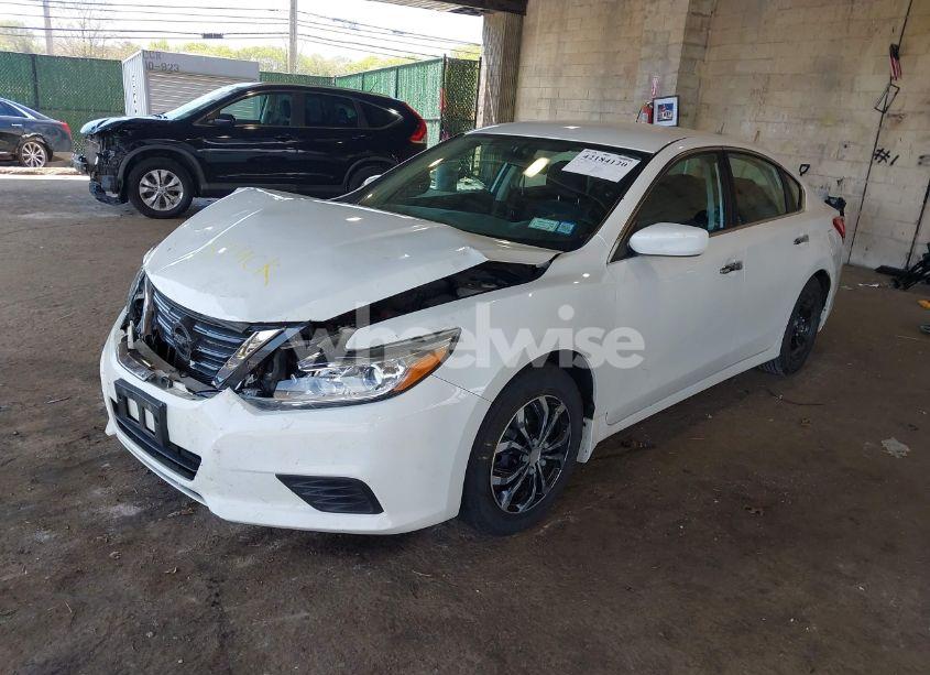Photo 2 of 2016 Nissan Altima 2.5 S (VIN 1N4AL3AP1GN322142)