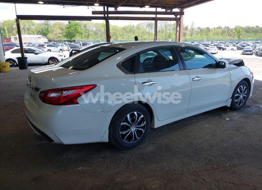 Photo 4 of 2016 Nissan Altima 2.5 S (VIN 1N4AL3AP1GN322142)