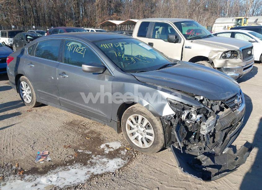 2016 Nissan Altima 2.5 S (VIN 1N4AL3AP1GN323470) main photo