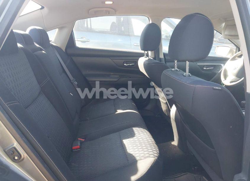 Photo 8 of 2016 Nissan Altima 2.5/2.5 S/2.5 SL/2.5 SR/2.5 SV (VIN 1N4AL3AP1GN328605)