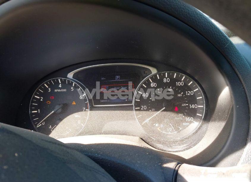 Photo 7 of 2016 Nissan Altima 2.5/2.5 S/2.5 SL/2.5 SR/2.5 SV (VIN 1N4AL3AP1GN330208)