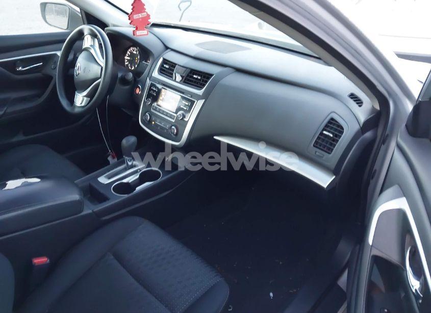 Photo 5 of 2016 Nissan Altima 2.5 S (VIN 1N4AL3AP1GN349101)