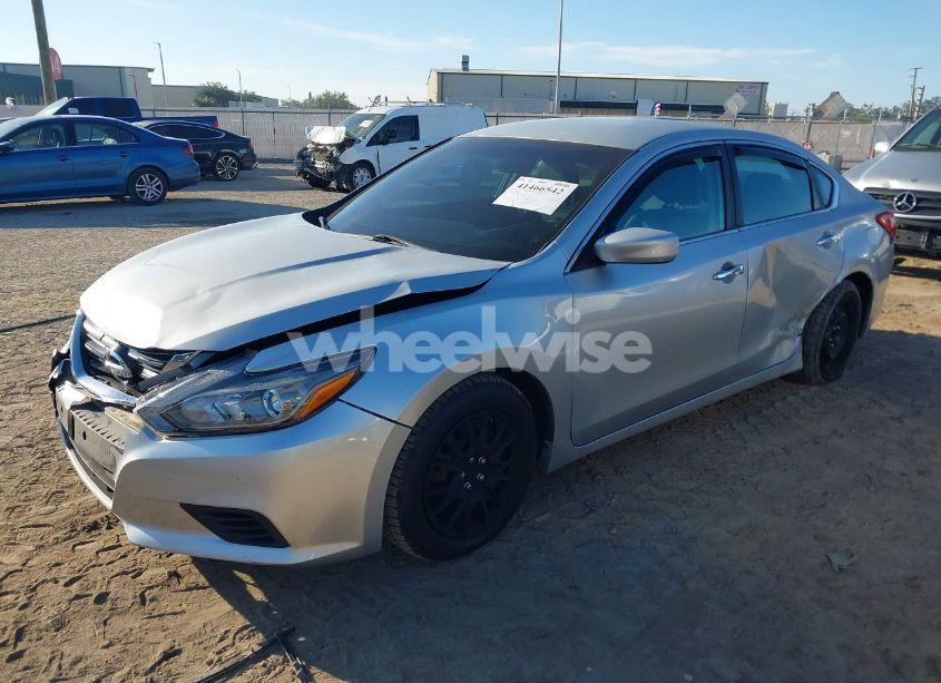 Photo 2 of 2016 Nissan Altima 2.5/2.5 S/2.5 SL/2.5 SR/2.5 SV (VIN 1N4AL3AP1GN351348)