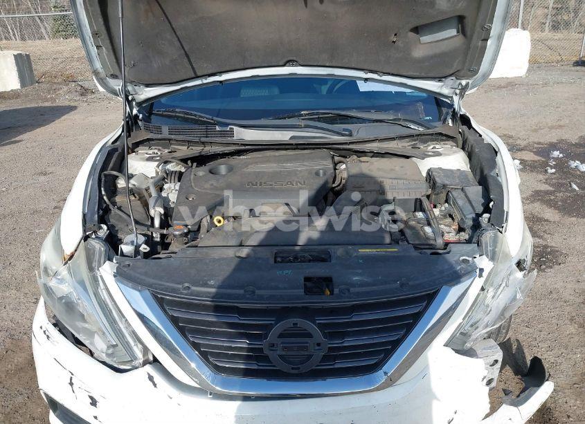 Photo 10 of 2016 Nissan Altima 2.5/2.5 S/2.5 SL/2.5 SR/2.5 SV (VIN 1N4AL3AP1GN355514)