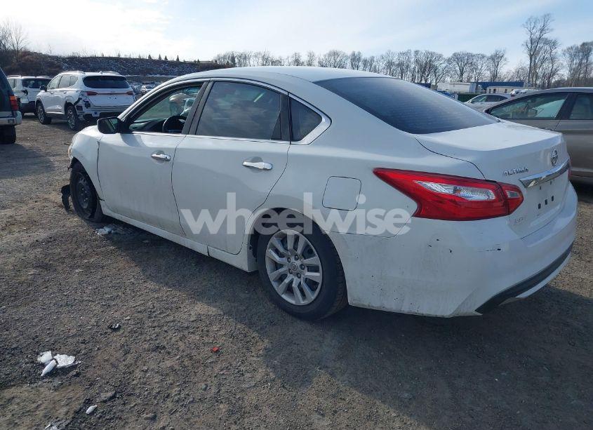 Photo 3 of 2016 Nissan Altima 2.5/2.5 S/2.5 SL/2.5 SR/2.5 SV (VIN 1N4AL3AP1GN355514)