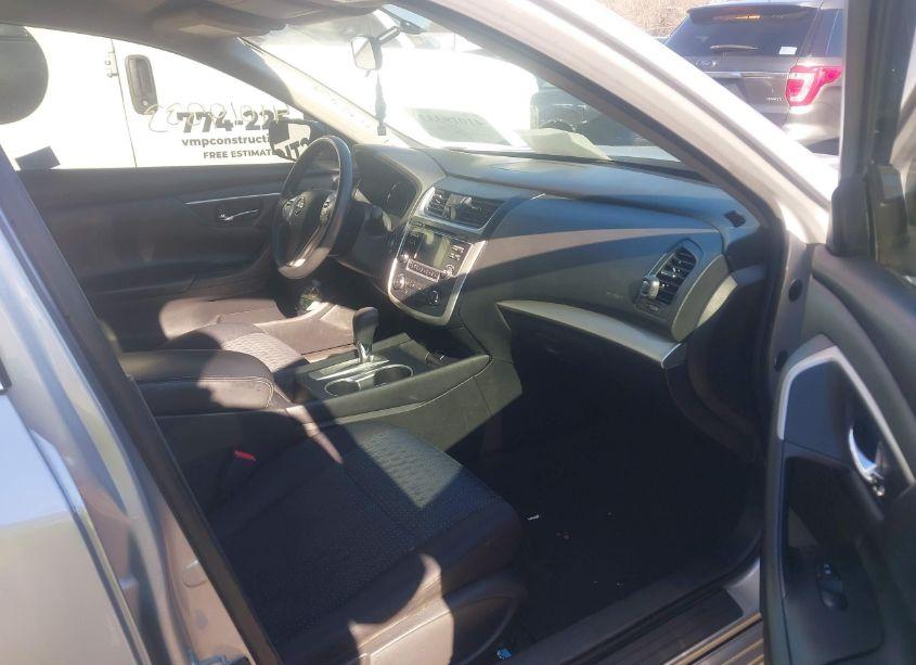 Photo 5 of 2016 Nissan Altima 2.5/2.5 S/2.5 SL/2.5 SR/2.5 SV (VIN 1N4AL3AP1GN362723)