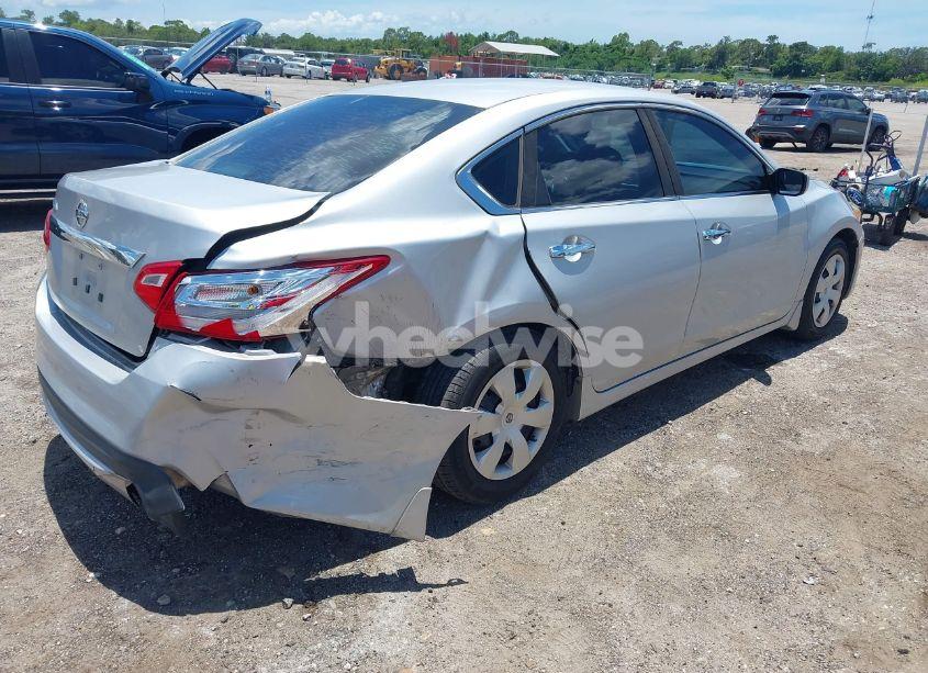 Photo 4 of 2016 Nissan Altima 2.5 S (VIN 1N4AL3AP1GN387492)