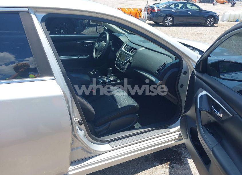 Photo 5 of 2016 Nissan Altima 2.5 S (VIN 1N4AL3AP1GN387492)