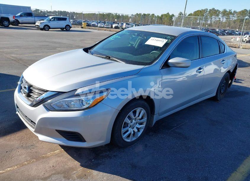 Photo 2 of 2016 Nissan Altima 2.5 S (VIN 1N4AL3AP1GN389498)