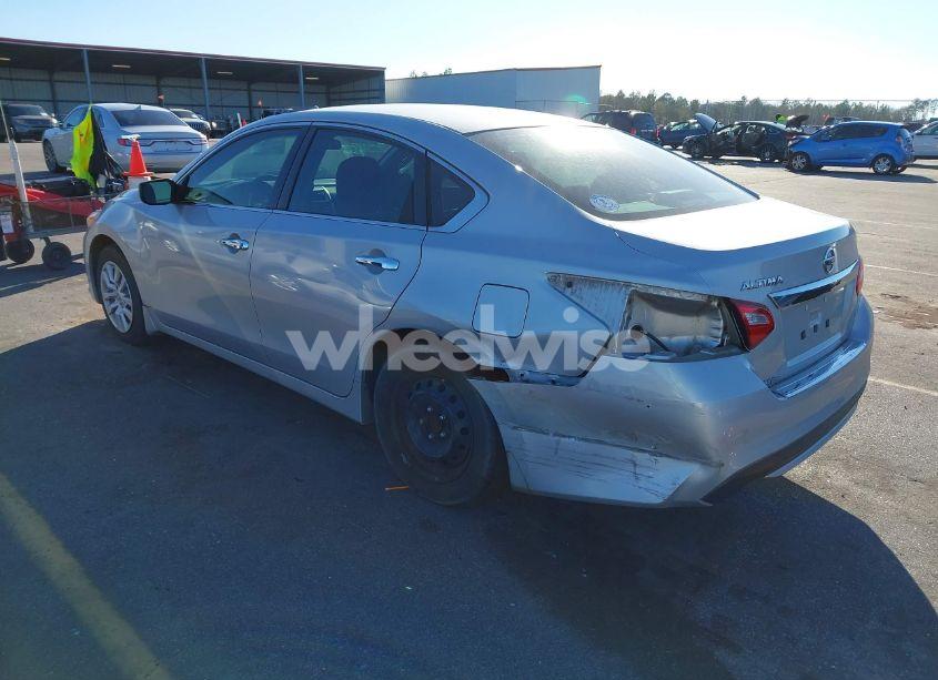 Photo 3 of 2016 Nissan Altima 2.5 S (VIN 1N4AL3AP1GN389498)