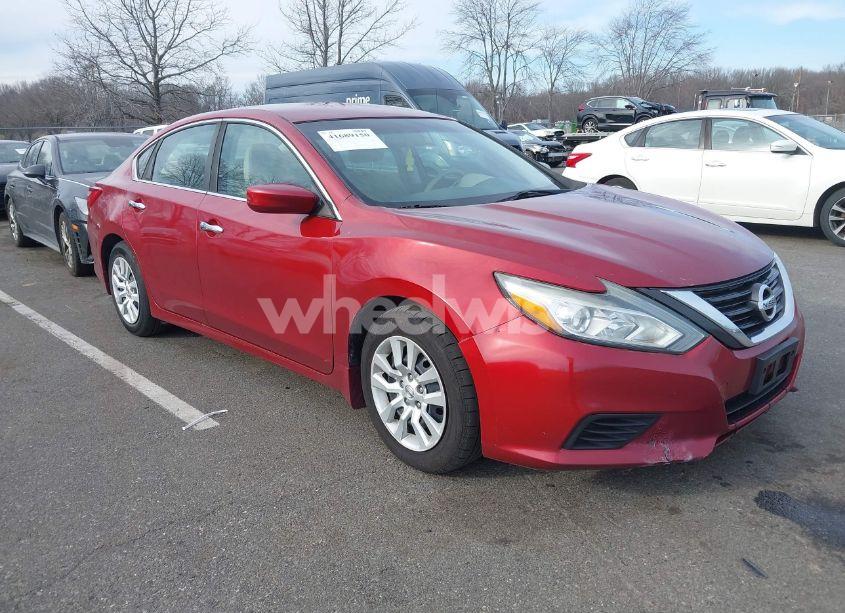 2017 Nissan Altima 2.5 S (VIN 1N4AL3AP1HC111035) main photo