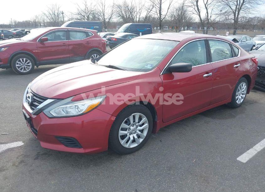 Photo 2 of 2017 Nissan Altima 2.5 S (VIN 1N4AL3AP1HC111035)
