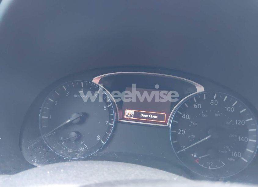 Photo 7 of 2017 Nissan Altima 2.5 SR (VIN 1N4AL3AP1HC120222)