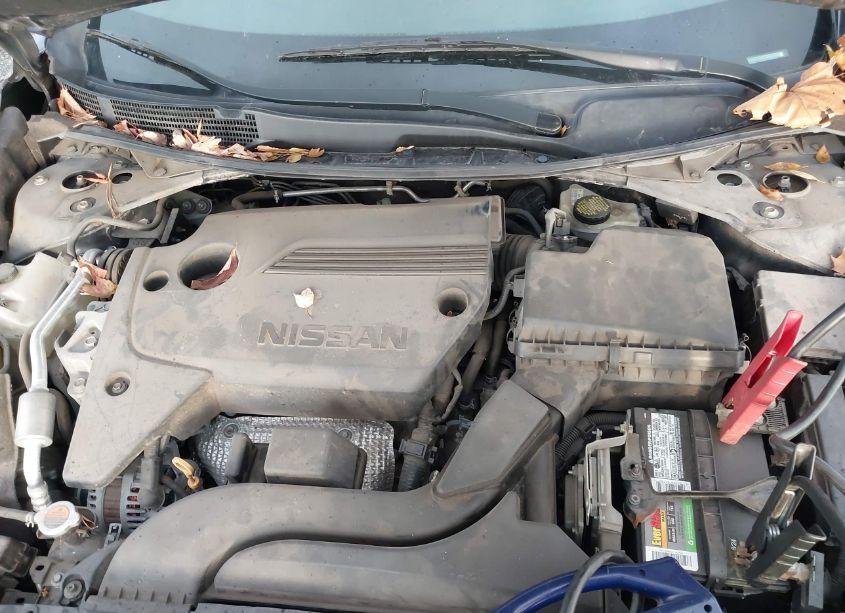Photo 10 of 2017 Nissan Altima 2.5 SR (VIN 1N4AL3AP1HC122164)