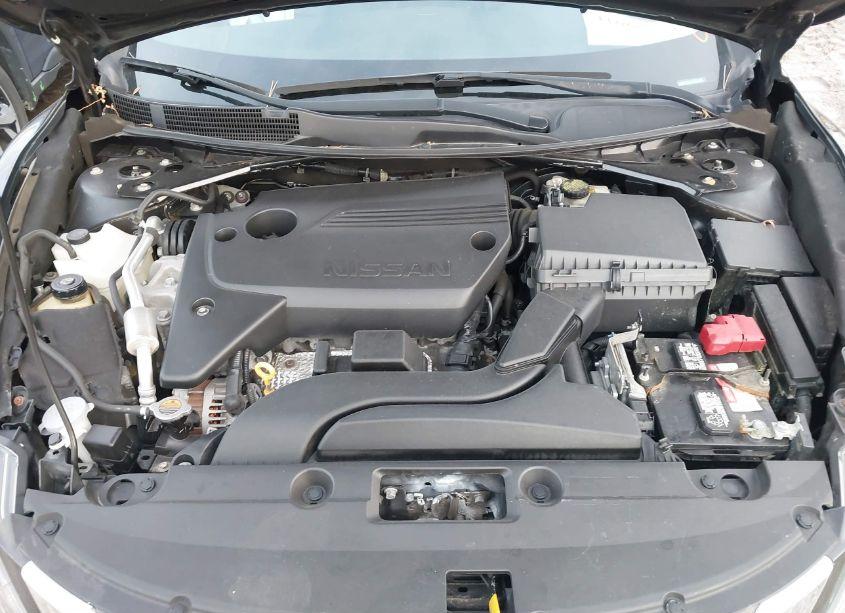 Photo 10 of 2017 Nissan Altima 2.5 SL (VIN 1N4AL3AP1HC122746)