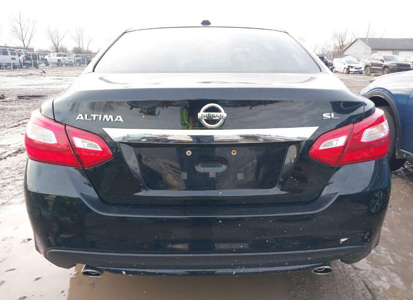 Photo 16 of 2017 Nissan Altima 2.5 SL (VIN 1N4AL3AP1HC122746)