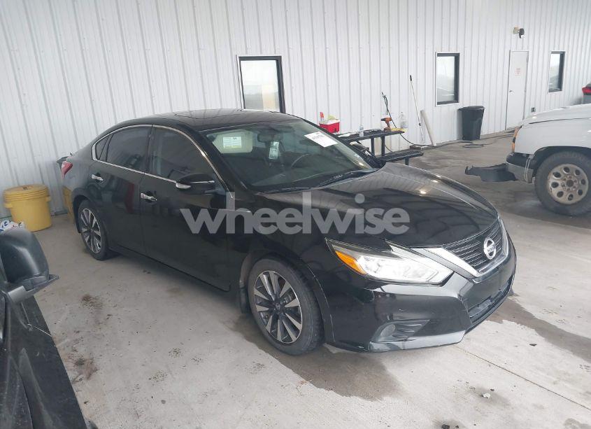 Photo 13 of 2017 Nissan Altima 2.5 SV (VIN 1N4AL3AP1HC129065)