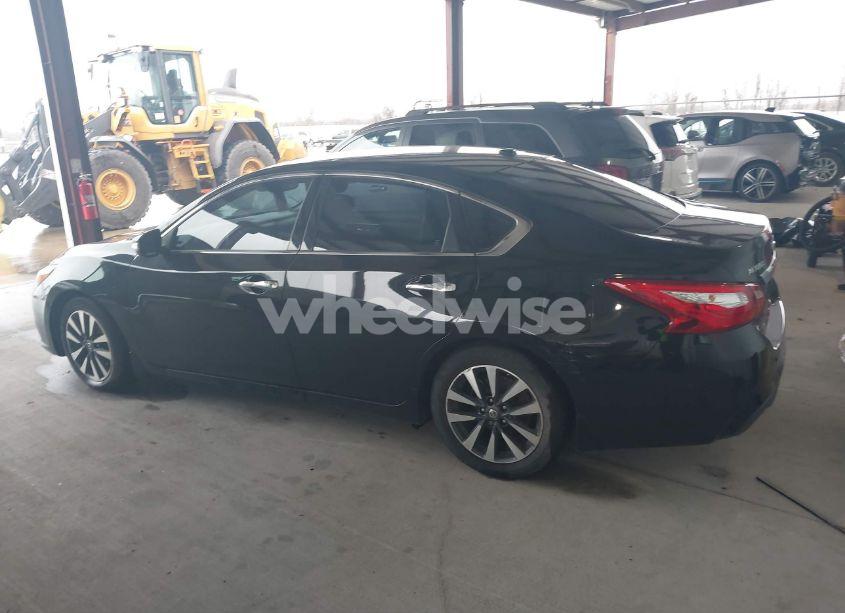 Photo 14 of 2017 Nissan Altima 2.5 SV (VIN 1N4AL3AP1HC129065)