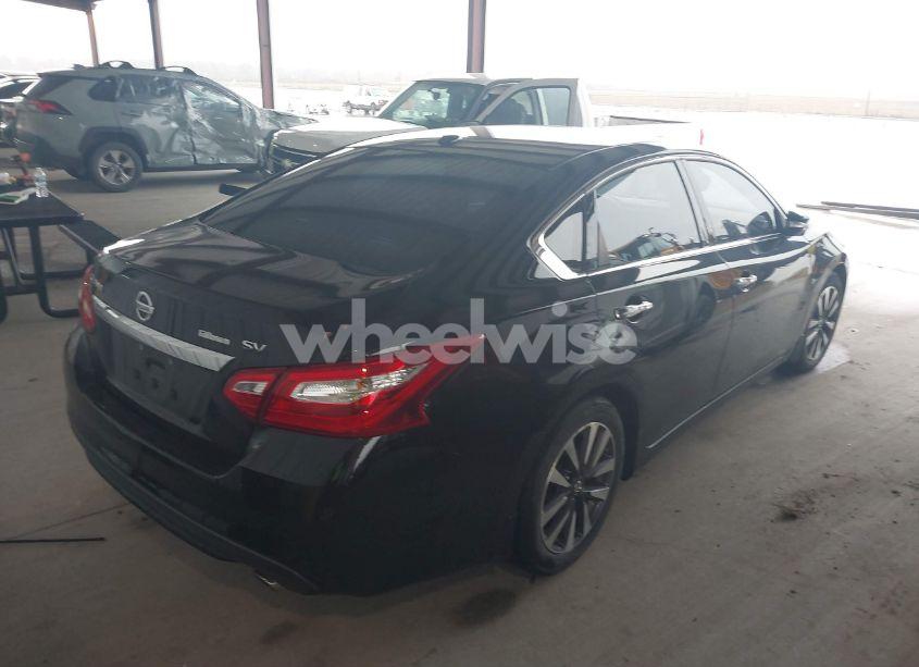 Photo 4 of 2017 Nissan Altima 2.5 SV (VIN 1N4AL3AP1HC129065)