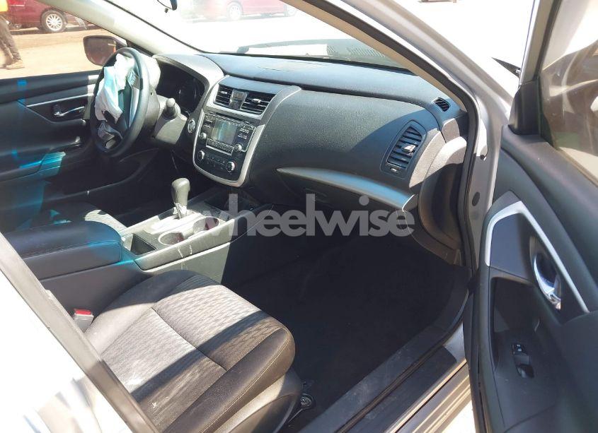 Photo 5 of 2017 Nissan Altima 2.5 S (VIN 1N4AL3AP1HC133200)