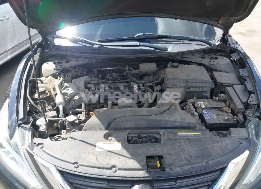 Photo 10 of 2017 Nissan Altima 2.5 (VIN 1N4AL3AP1HC154550)