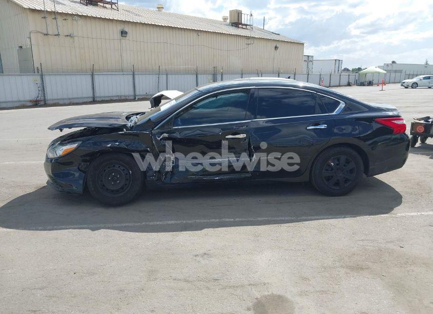 Photo 14 of 2017 Nissan Altima 2.5 (VIN 1N4AL3AP1HC154550)