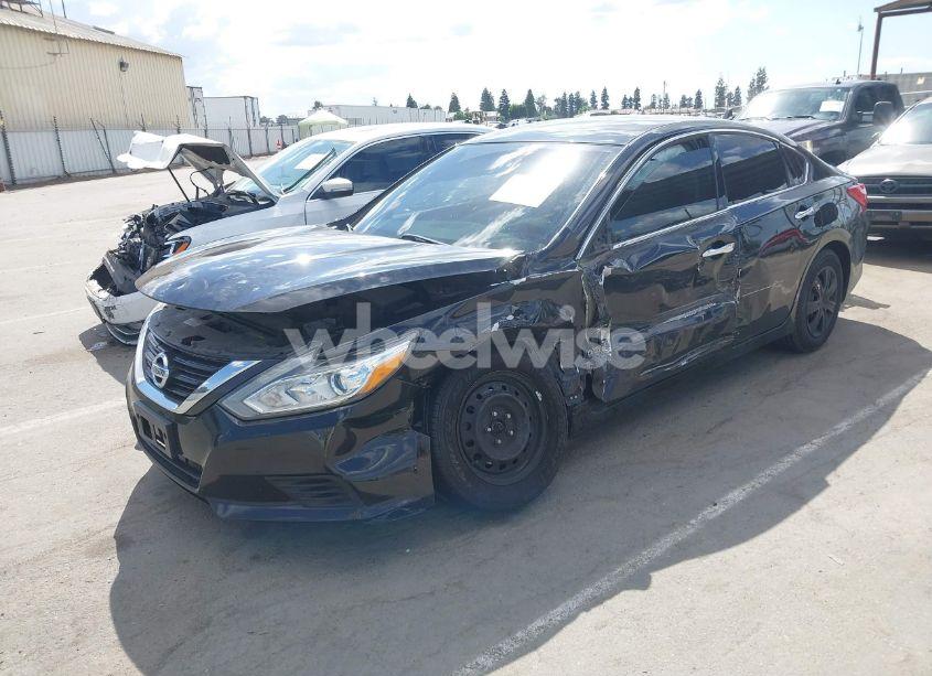 Photo 2 of 2017 Nissan Altima 2.5 (VIN 1N4AL3AP1HC154550)