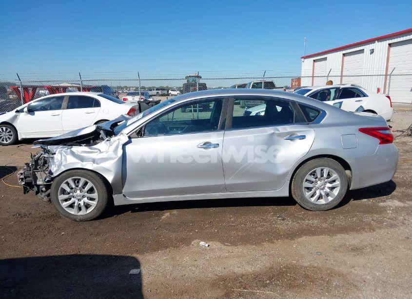 Photo 15 of 2017 Nissan Altima 2.5 S (VIN 1N4AL3AP1HC156511)