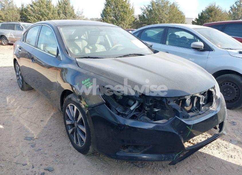 2017 Nissan Altima 2.5 SL (VIN 1N4AL3AP1HC159764) main photo