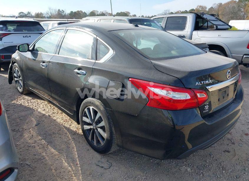 Photo 3 of 2017 Nissan Altima 2.5 SL (VIN 1N4AL3AP1HC159764)