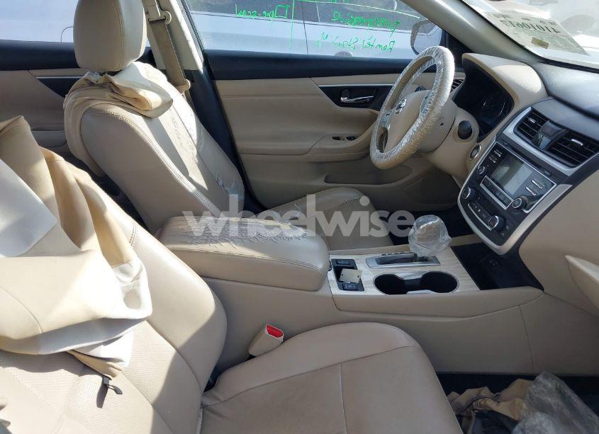 Photo 5 of 2017 Nissan Altima 2.5 SL (VIN 1N4AL3AP1HC159764)