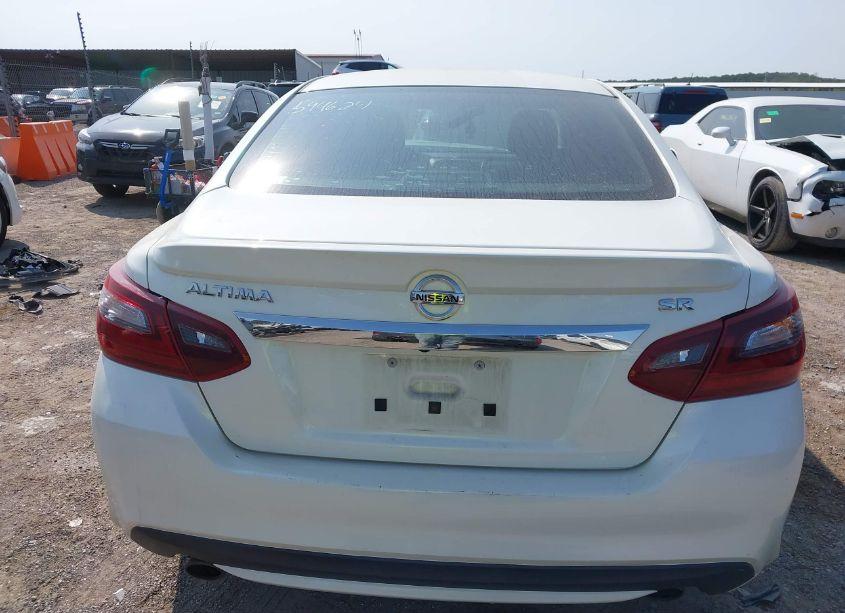 Photo 16 of 2017 Nissan Altima 2.5 SR (VIN 1N4AL3AP1HC160249)