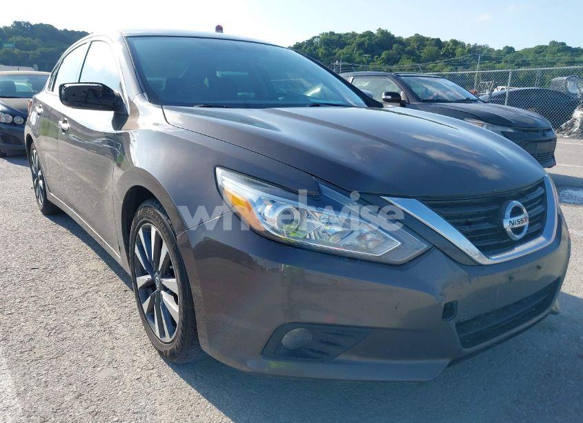 Photo 6 of 2017 Nissan Altima 2.5 SV (VIN 1N4AL3AP1HC170201)