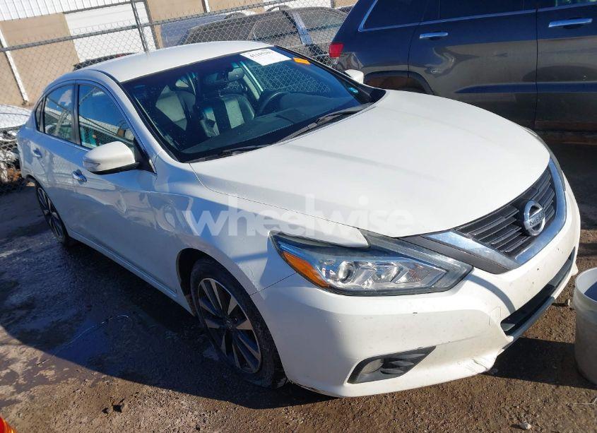 2017 Nissan Altima 2.5 SL (VIN 1N4AL3AP1HC171557) main photo
