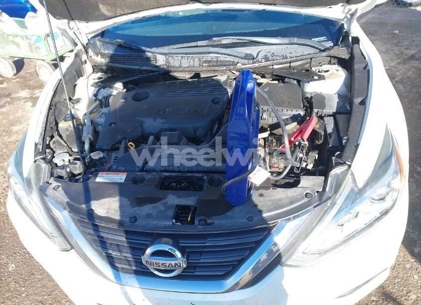 Photo 10 of 2017 Nissan Altima 2.5 SL (VIN 1N4AL3AP1HC171557)