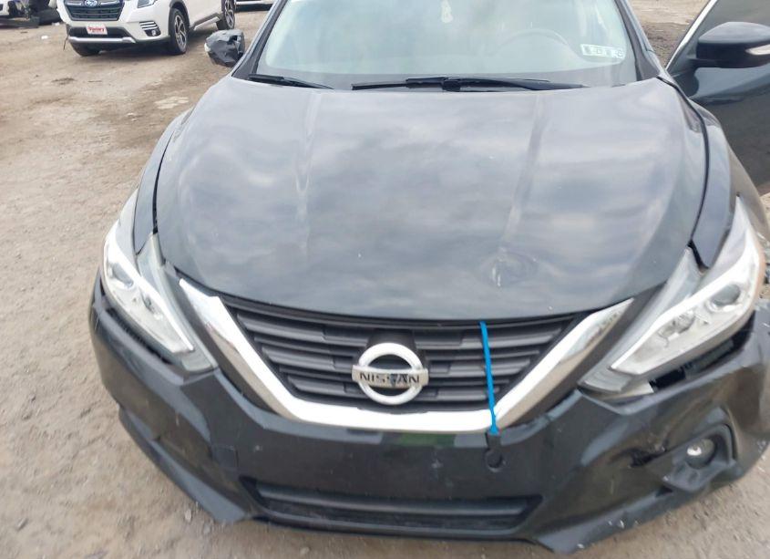 Photo 10 of 2017 Nissan Altima 2.5 SL (VIN 1N4AL3AP1HC184972)