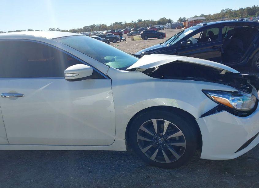 Photo 12 of 2017 Nissan Altima 2.5 SL (VIN 1N4AL3AP1HC186642)
