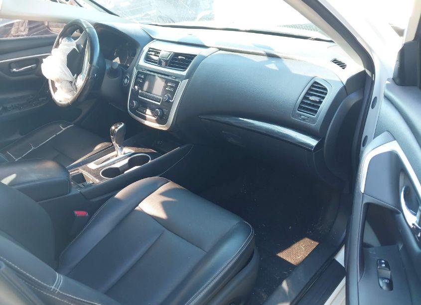 Photo 5 of 2017 Nissan Altima 2.5 SL (VIN 1N4AL3AP1HC186642)
