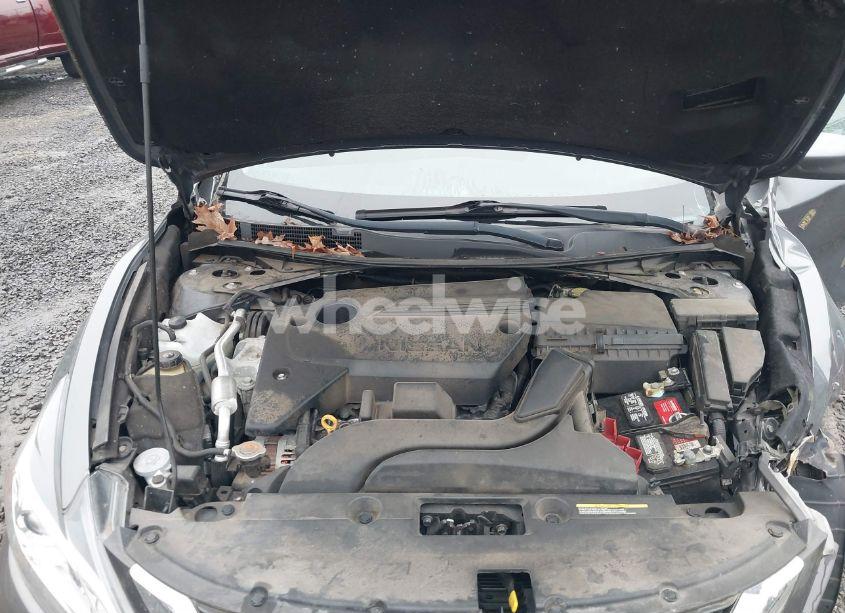 Photo 10 of 2017 Nissan Altima 2.5 SV (VIN 1N4AL3AP1HC187161)
