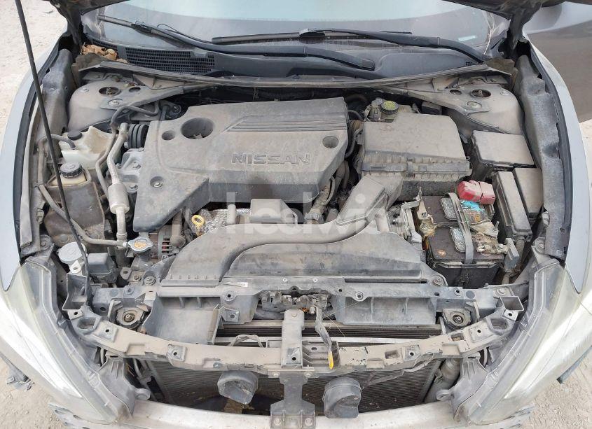 Photo 10 of 2017 Nissan Altima 2.5 SV (VIN 1N4AL3AP1HC190366)
