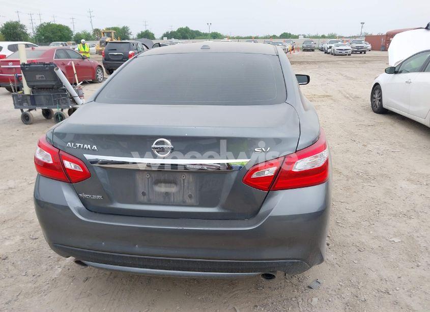 Photo 16 of 2017 Nissan Altima 2.5 SV (VIN 1N4AL3AP1HC190366)