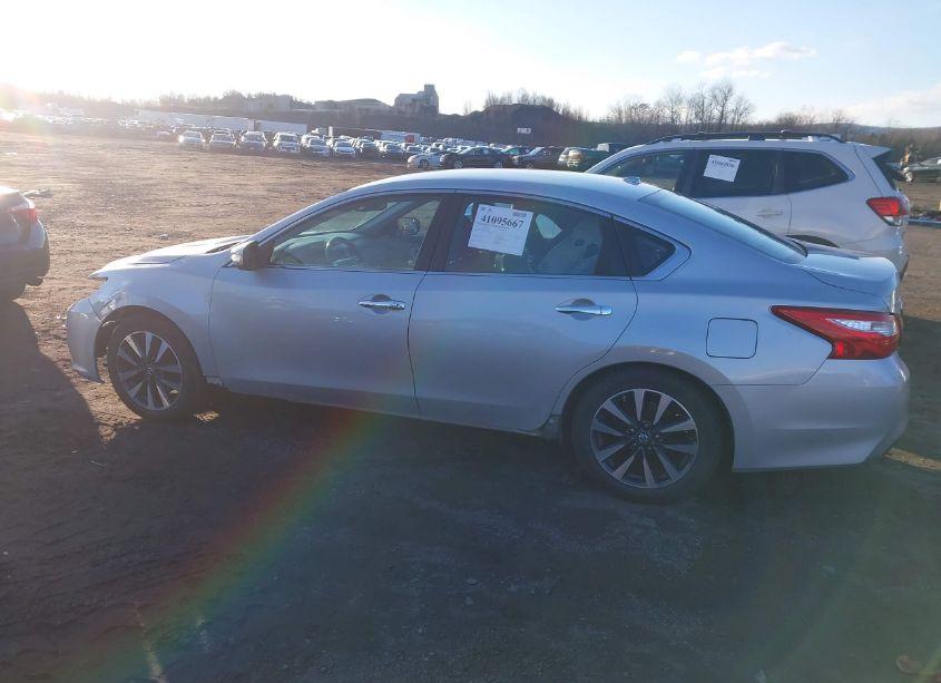 Photo 14 of 2017 Nissan Altima 2.5 SL (VIN 1N4AL3AP1HC192747)