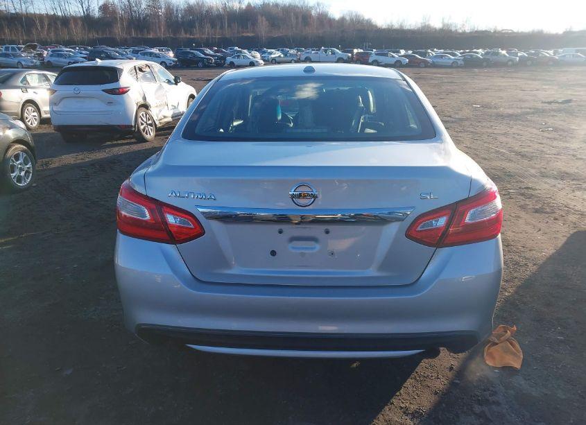 Photo 16 of 2017 Nissan Altima 2.5 SL (VIN 1N4AL3AP1HC192747)