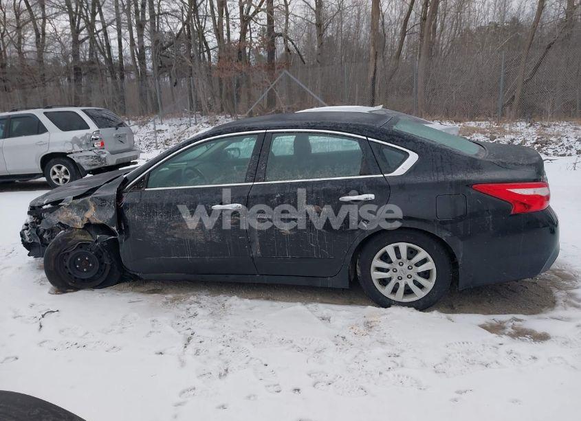 Photo 14 of 2017 Nissan Altima 2.5 S (VIN 1N4AL3AP1HC202533)