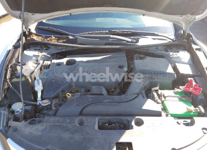 Photo 10 of 2017 Nissan Altima 2.5 SL (VIN 1N4AL3AP1HC202936)