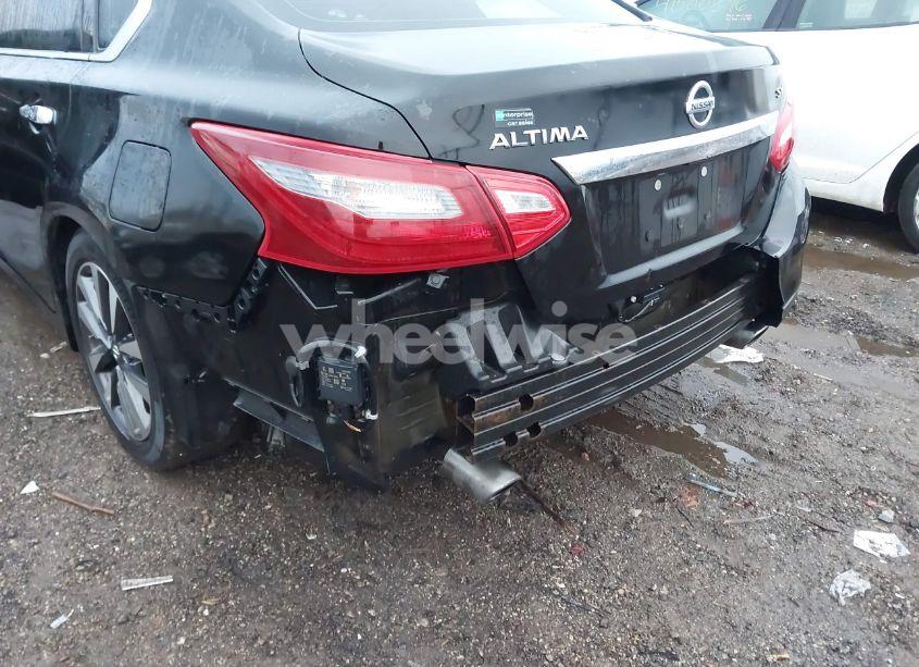 Photo 6 of 2017 Nissan Altima 2.5 SV (VIN 1N4AL3AP1HC224564)