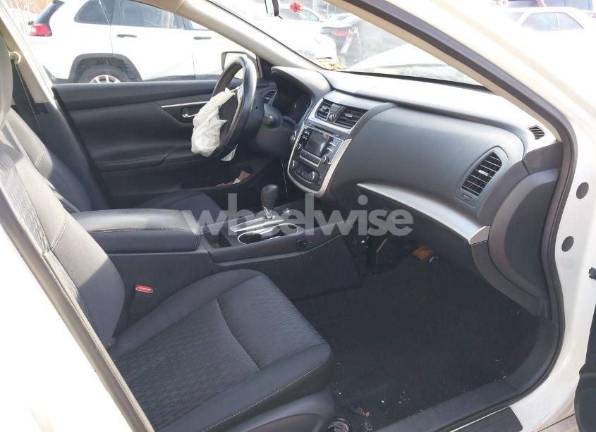 Photo 5 of 2017 Nissan Altima 2.5 SV (VIN 1N4AL3AP1HC225309)