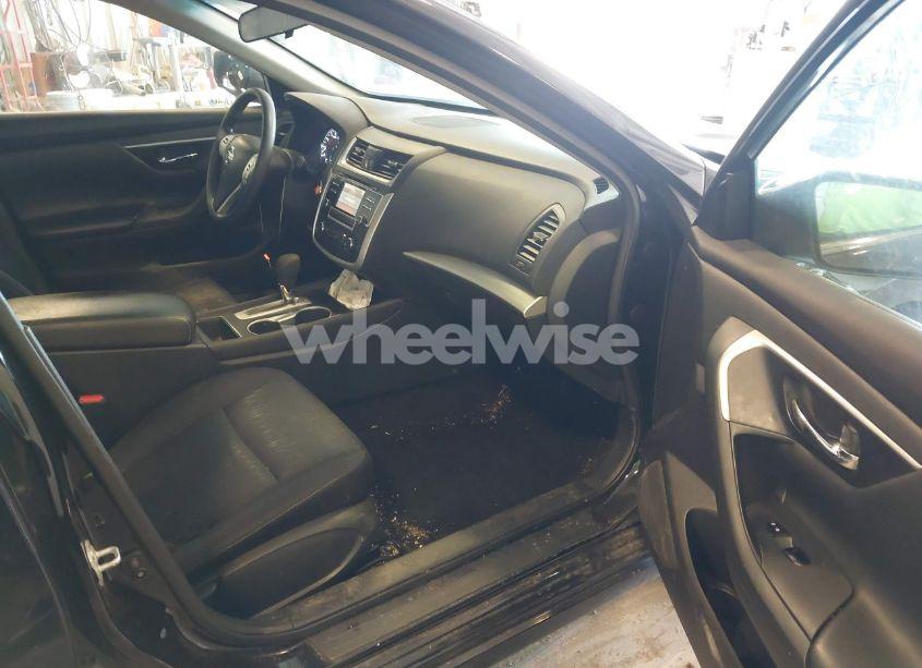 Photo 5 of 2017 Nissan Altima 2.5 S (VIN 1N4AL3AP1HC226332)